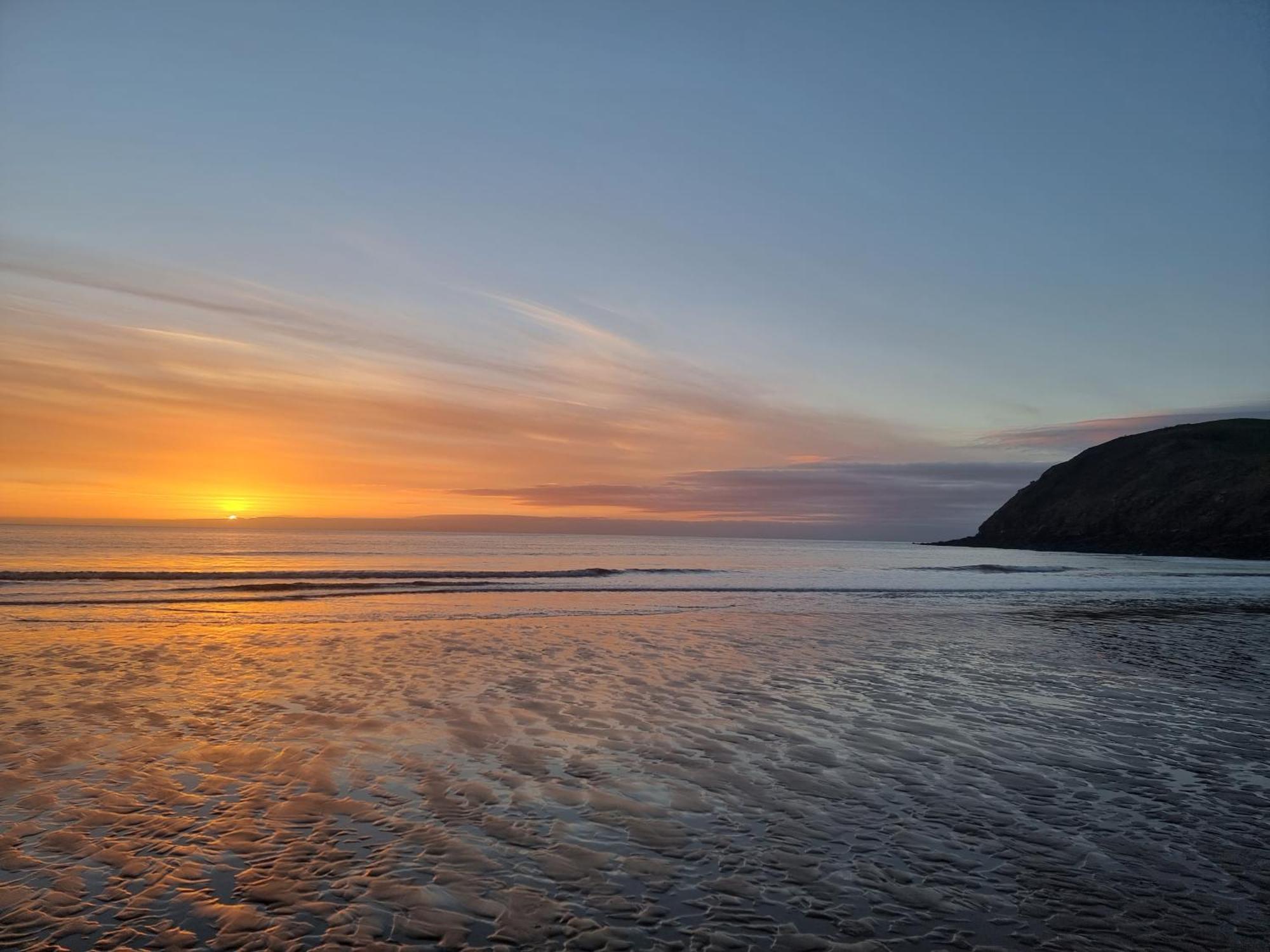 Impeccable Beachfront 2-Bed Cottage In St Bees Dış mekan fotoğraf